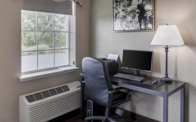 Best Western Parkside Inn