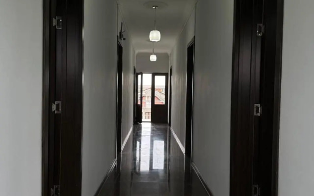 Guest House Rustaveli 301