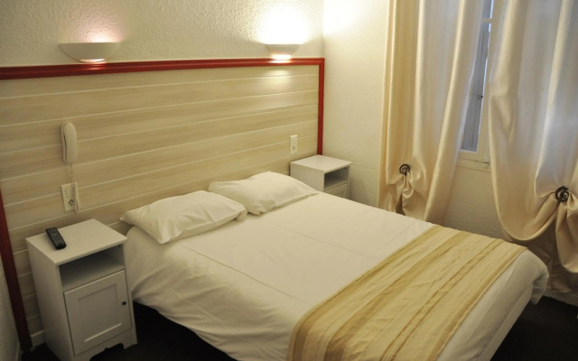 Sarl Hotel Cesar