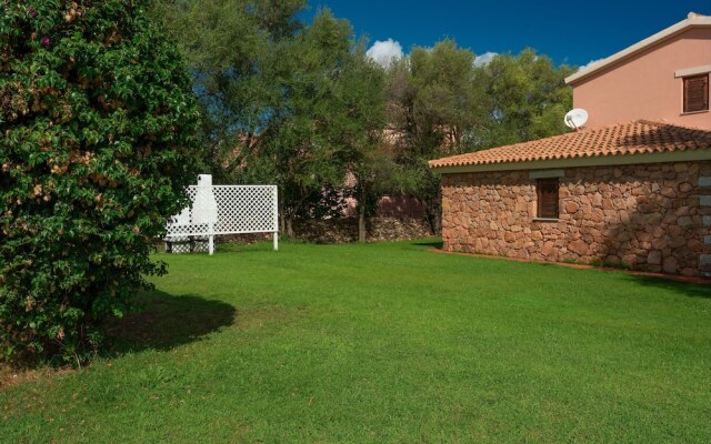 Outstanding Residenze Gallura 2 Bedroom Sleeps and Child