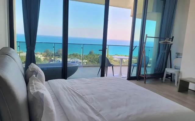 Diamond beach OceanView Villa