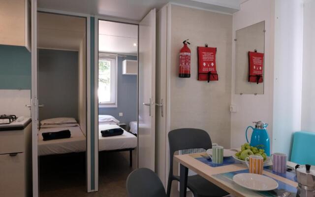 Happy Camp mobile homes in Camping Free Beach