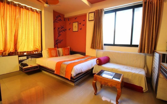 Oyo Rooms Sola Sg Highway 2