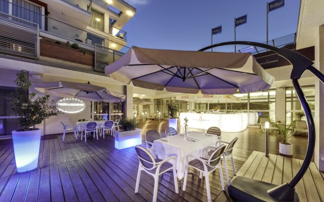 Baltic Cliff Apartments Spa & Wellness