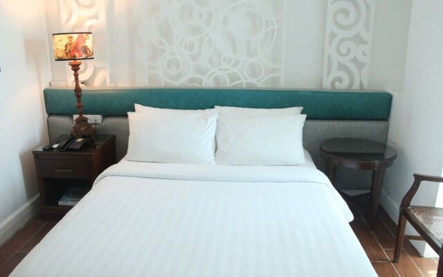 Vitalis White Sands