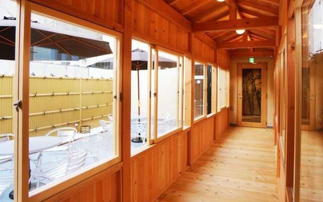 Hotel & Spa TOPOS Sendai Station - Caters to Men