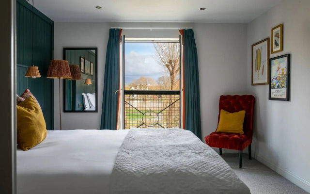 The Bridge Hotel