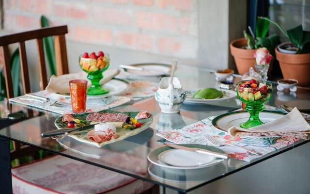 Vineyard Views Country House