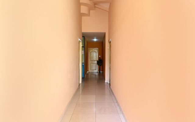 OYO 18488 Hallmark Begumpet