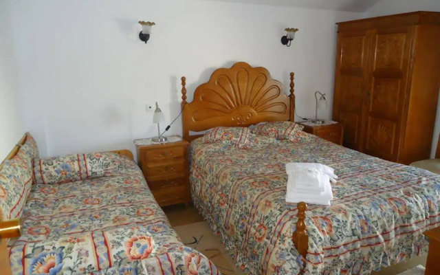 Hotel Aviz