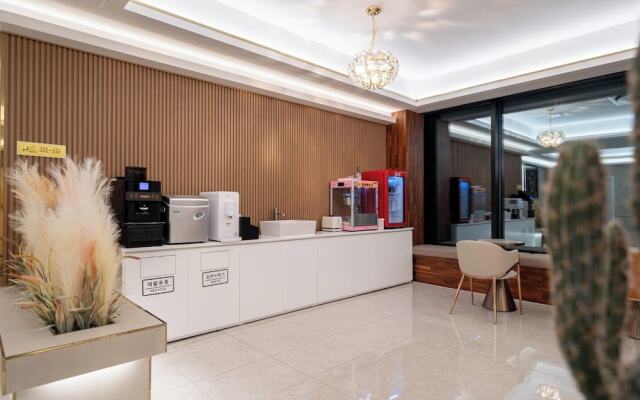 Dk Incheon Airport Hotel