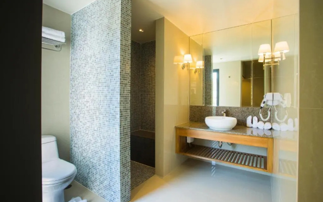 Lanna Thaphae Hotel