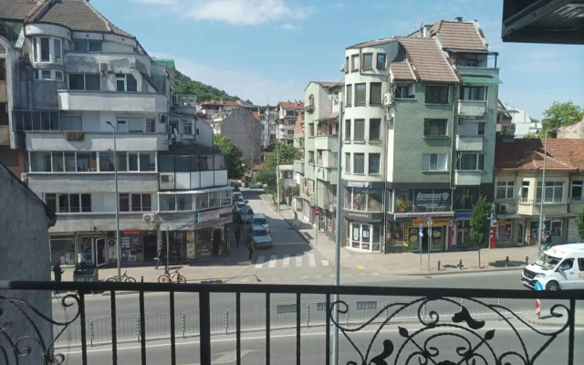 Studio Apartament 6 - Vasil Aprilov Plovdiv