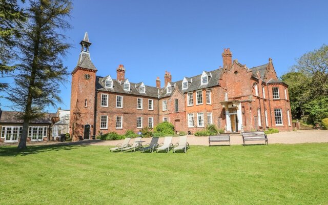 Skendleby Hall