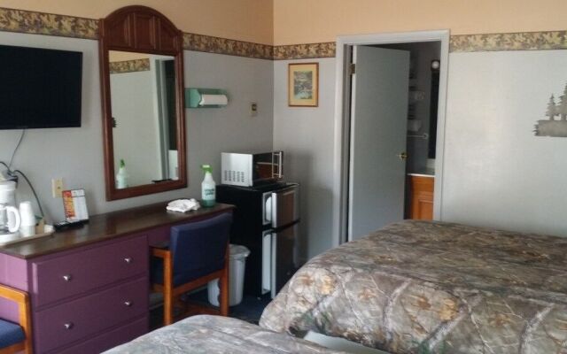 River Country Motor Lodge