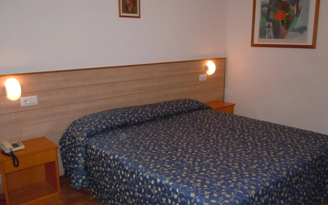 Catignano Hotel