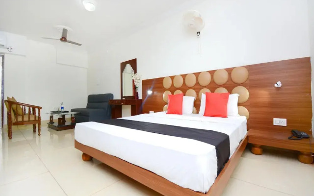 Capital O 38623 Pathankot Club