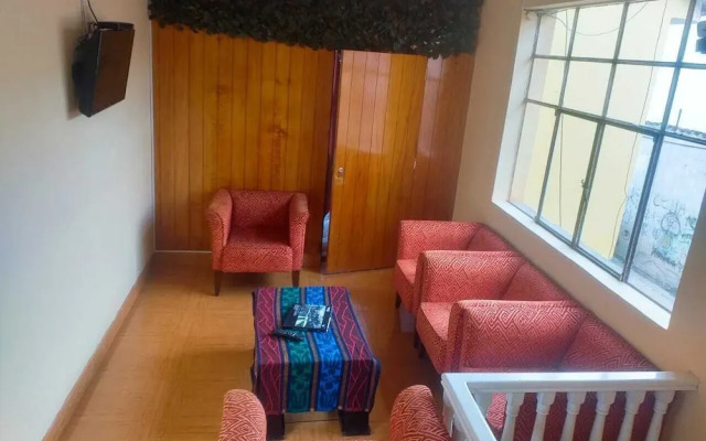 Hidden Garden - Hostel