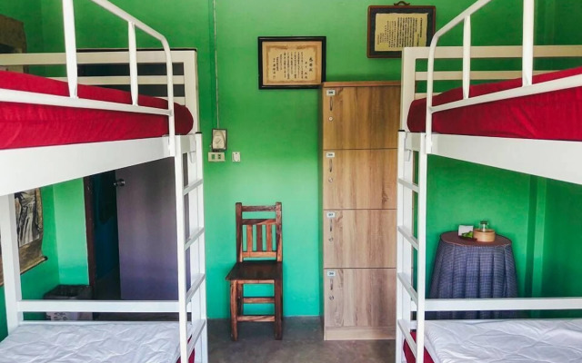 Muster House - Hostel