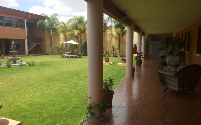 Hotel Ollin Teotl
