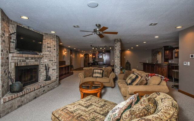 The West Wing 5 Bedroom House