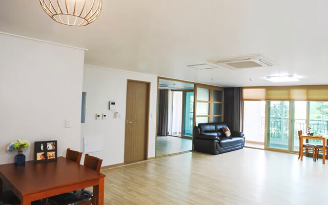 Yongggwang Healing Convention Town