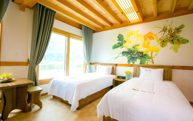 Jeonju Wangyijimil Hanok Hotel