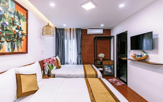 Nana House Homestay