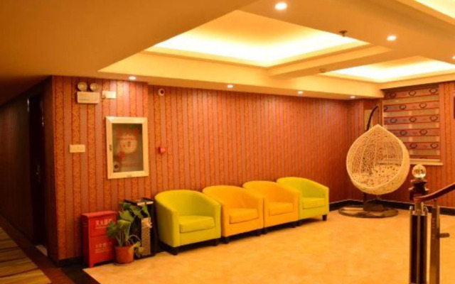 Chengyuan Hotel (Wuhan Business School Branch)