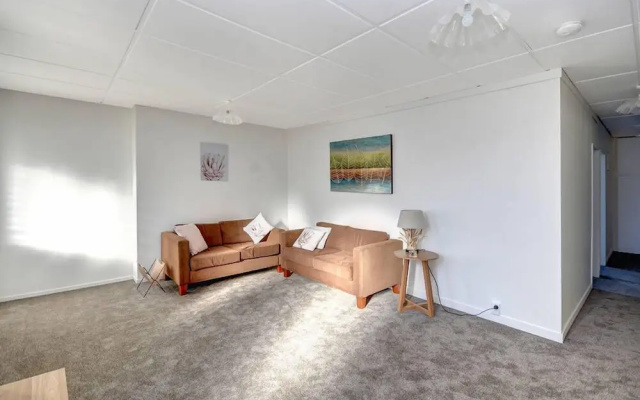 The Port Chalmers Heritage suite 3 Bedrm – Guest Rooms – Port Chalmers
