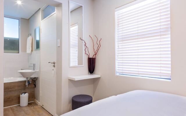 6 Dolphin Views - Near Umdloti Beach