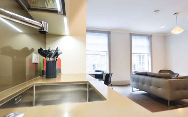 Soho Deluxe 1 Bedroom Apartment by Concept Apartments