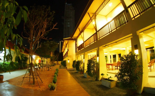 Lotusland Resort