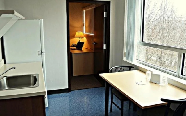 Residence & Conference Centre - Ottawa Downtown