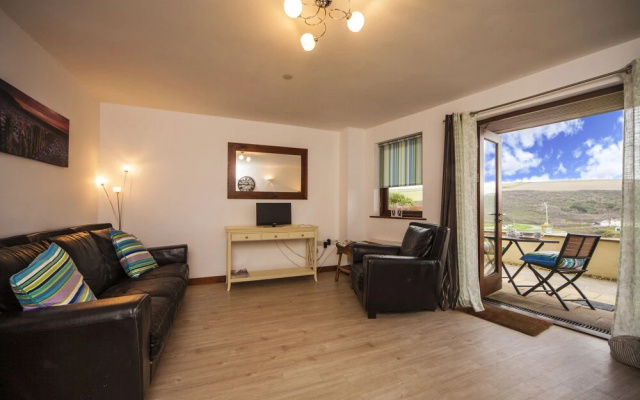 White Lodge Apartment