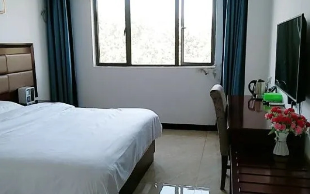 Yinhu Business Apartment