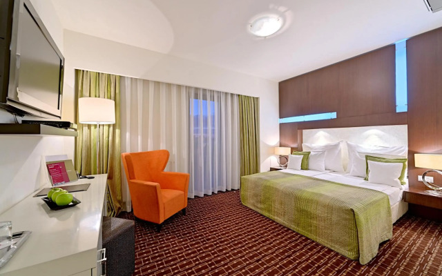 Hotel Cubix