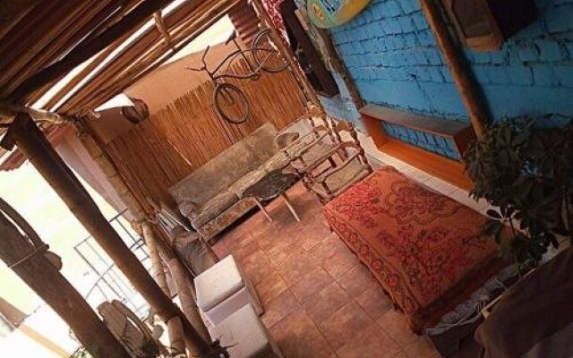 Blue House Backpacker Hostel