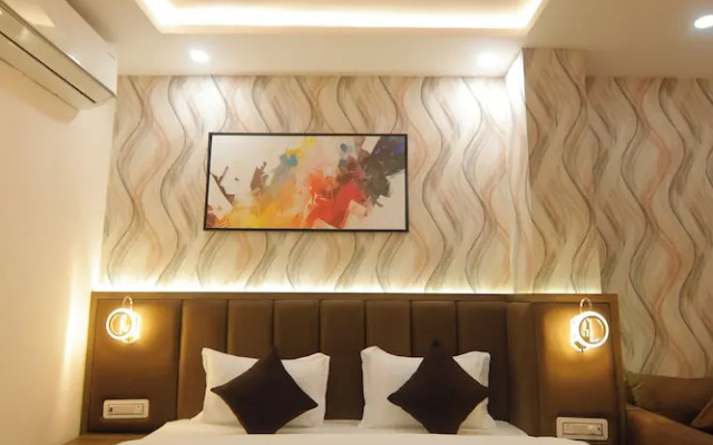 Paarth Grand