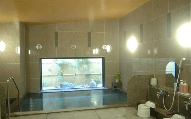 Hotel Route-Inn Dai-Ni Kameyama Inter
