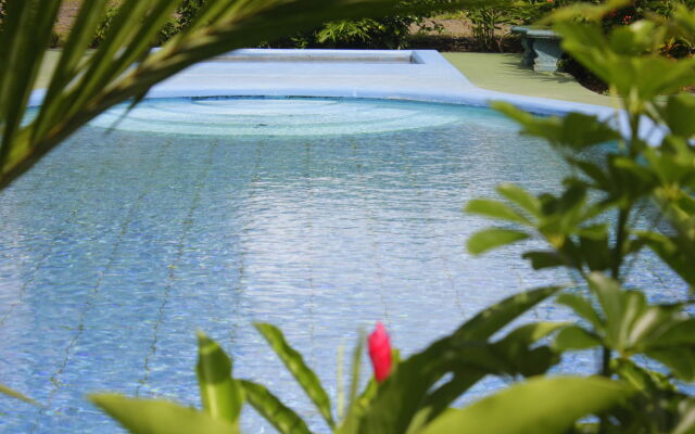 Loma Real Hotel and Hot Springs