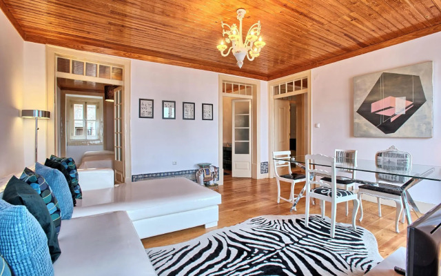 Portas do Teatro Apartments