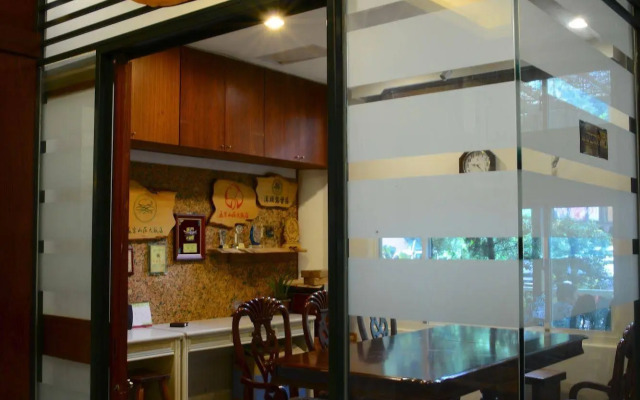 Ginkgo Hotel
