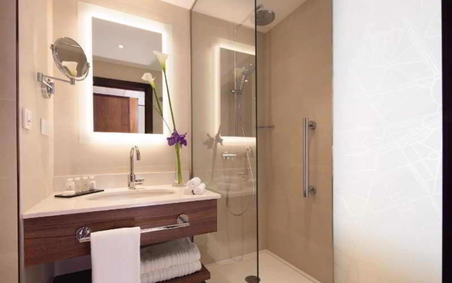 Crowne Plaza Paris - Neuilly