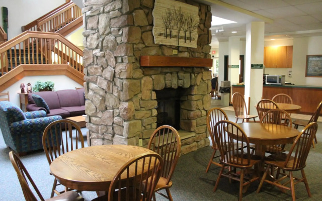 Farmstead Inn & Conference Center