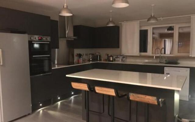 Inchree Rooms & Chalets