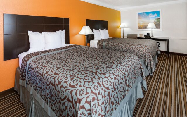 Days Inn by Wyndham Jacksonville Baymeadows