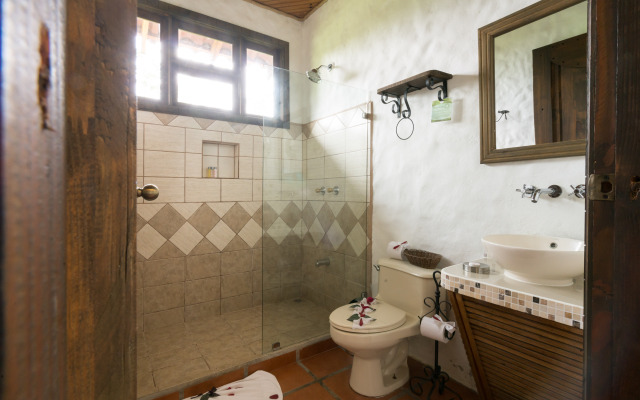 Casa Luna Hotel