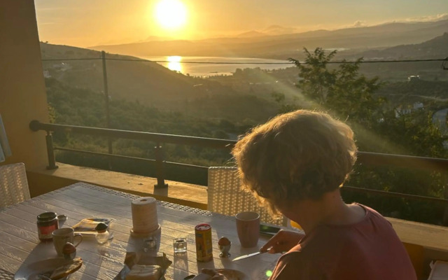 Villa with amazing Panoramic View on 130 sqm