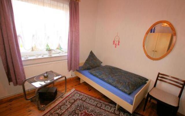 Laatzen Private Apartment